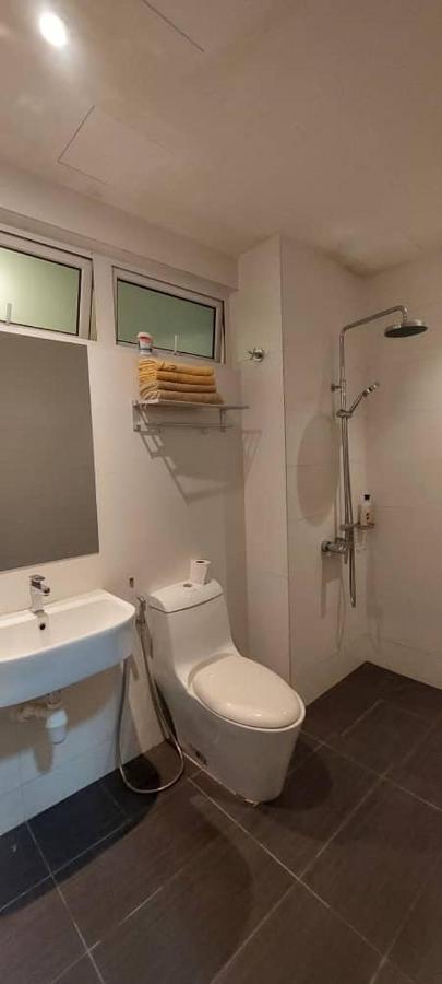 Twin Galaxy Jb Homestay By Summer Johor Bahru Zewnętrze zdjęcie